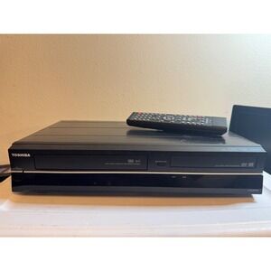 Toshiba DVR620KU DVD VCR Recorder Combo HDMI 1080p with Remote - For Part/Fix -
